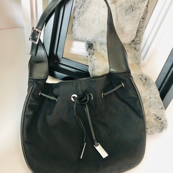 GUCCI Leather & Canvas Shoulder Purse Draw String * - Picture 3 of 8